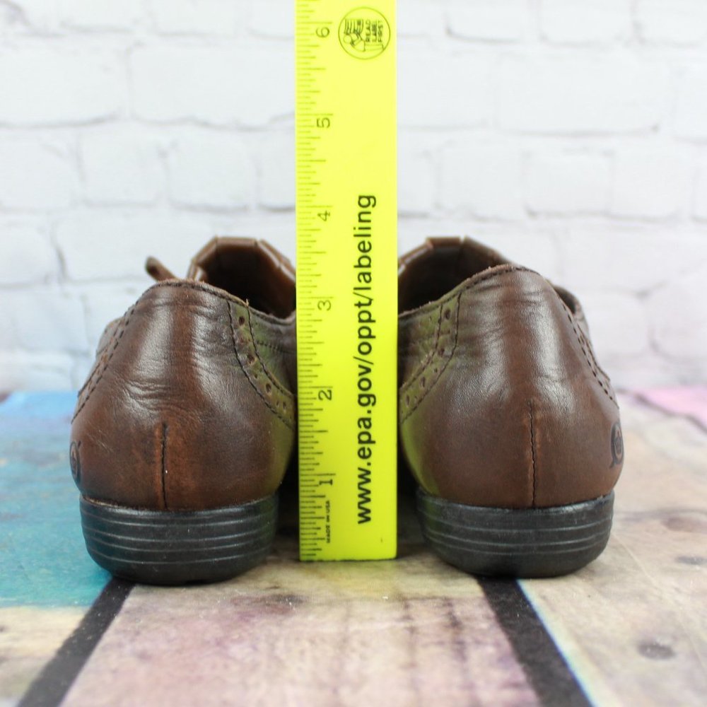 BORN Wingtip Tassel Kiltie Loafers Size 7 / 38 - Picture 7 of 9